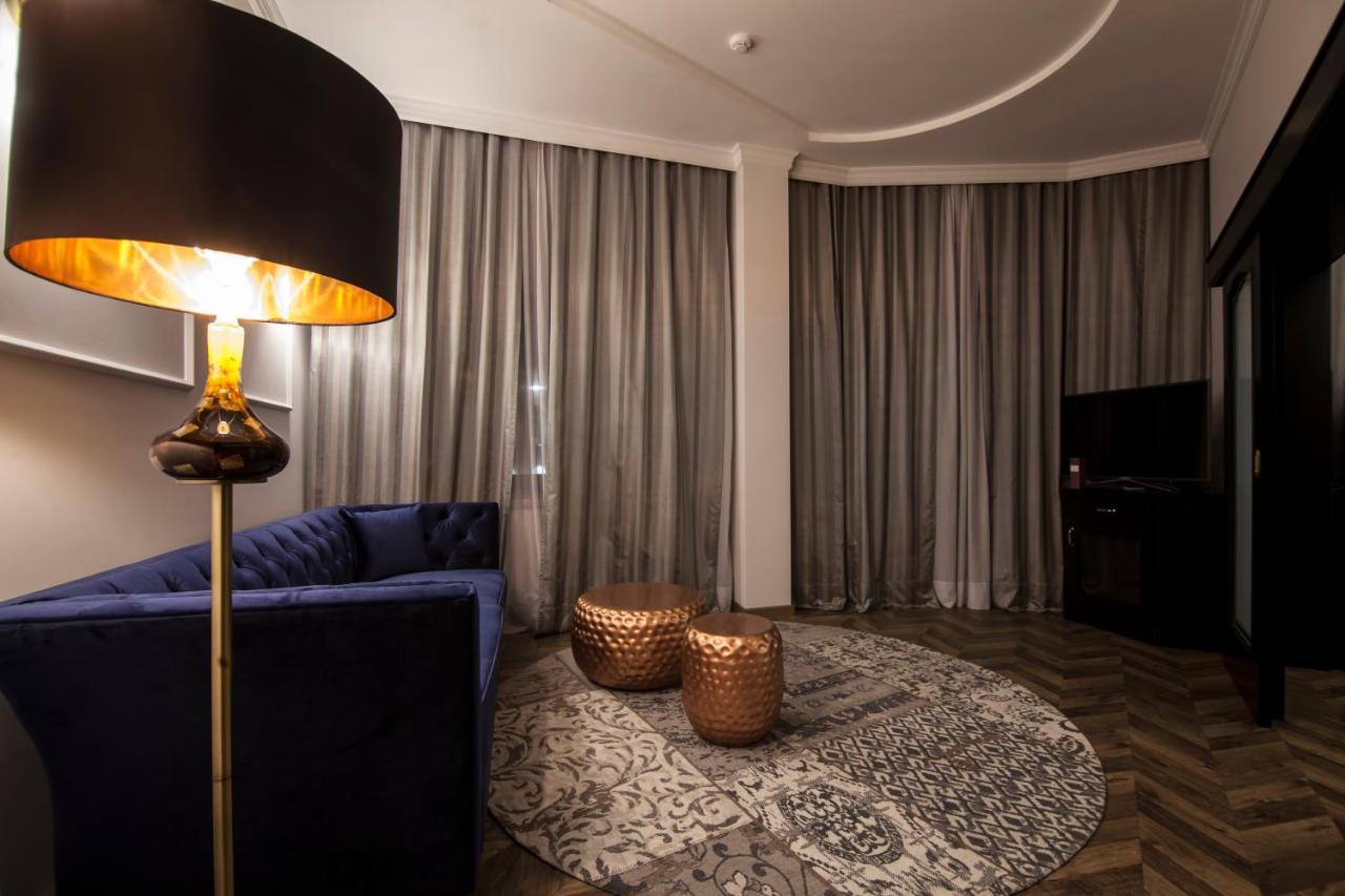 Hotel Balkan Centar Биелина Екстериор снимка