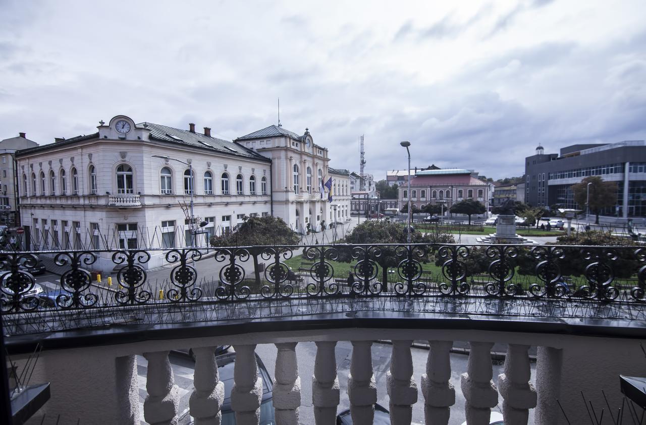 Hotel Balkan Centar Биелина Екстериор снимка
